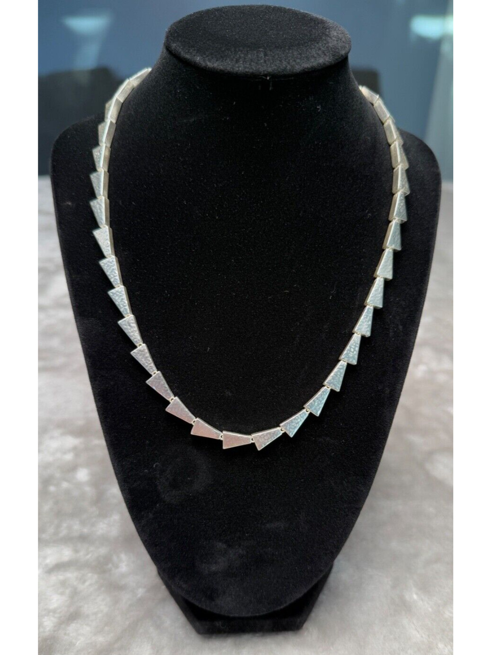 Kendra Scott Leon Collar Statement Necklace Silver Tone Adjustable 16-19"